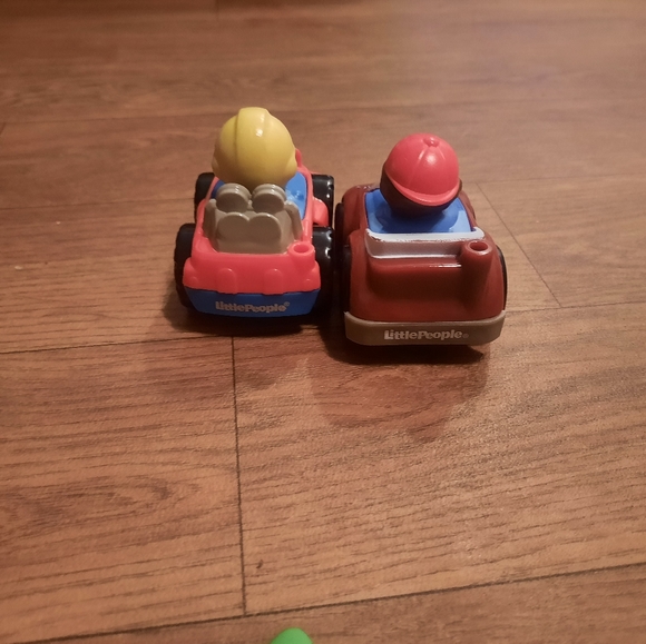 SOLD Little People Figures, 21 - Picture 9 of 12